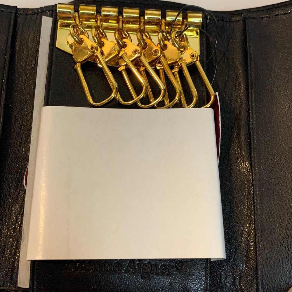 Etienne Aigner Vintage Tri Fold Key Holder Black Leather Never Used - Picture 7 of 7